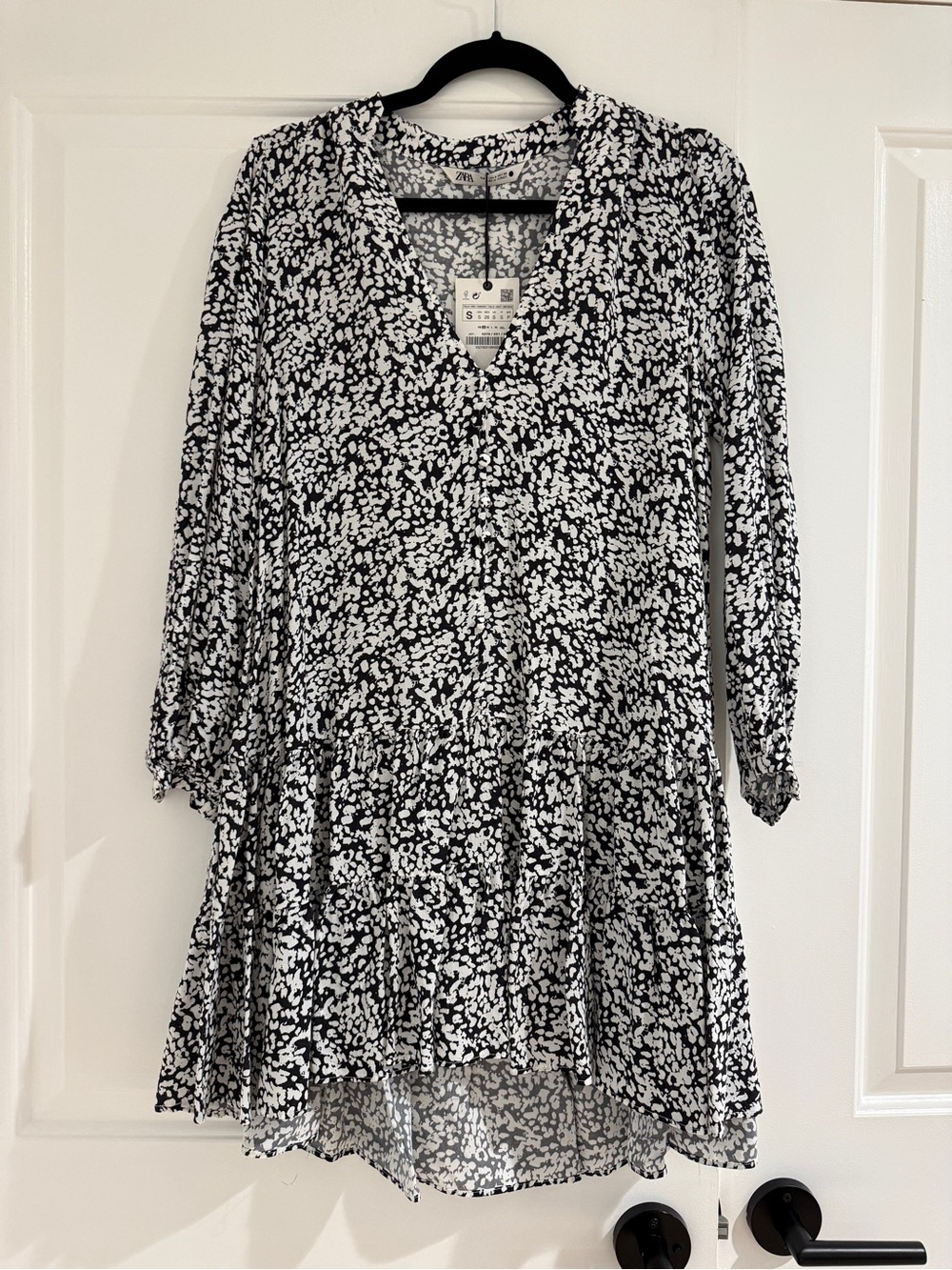 Zara Black and White Printed Midi Dress